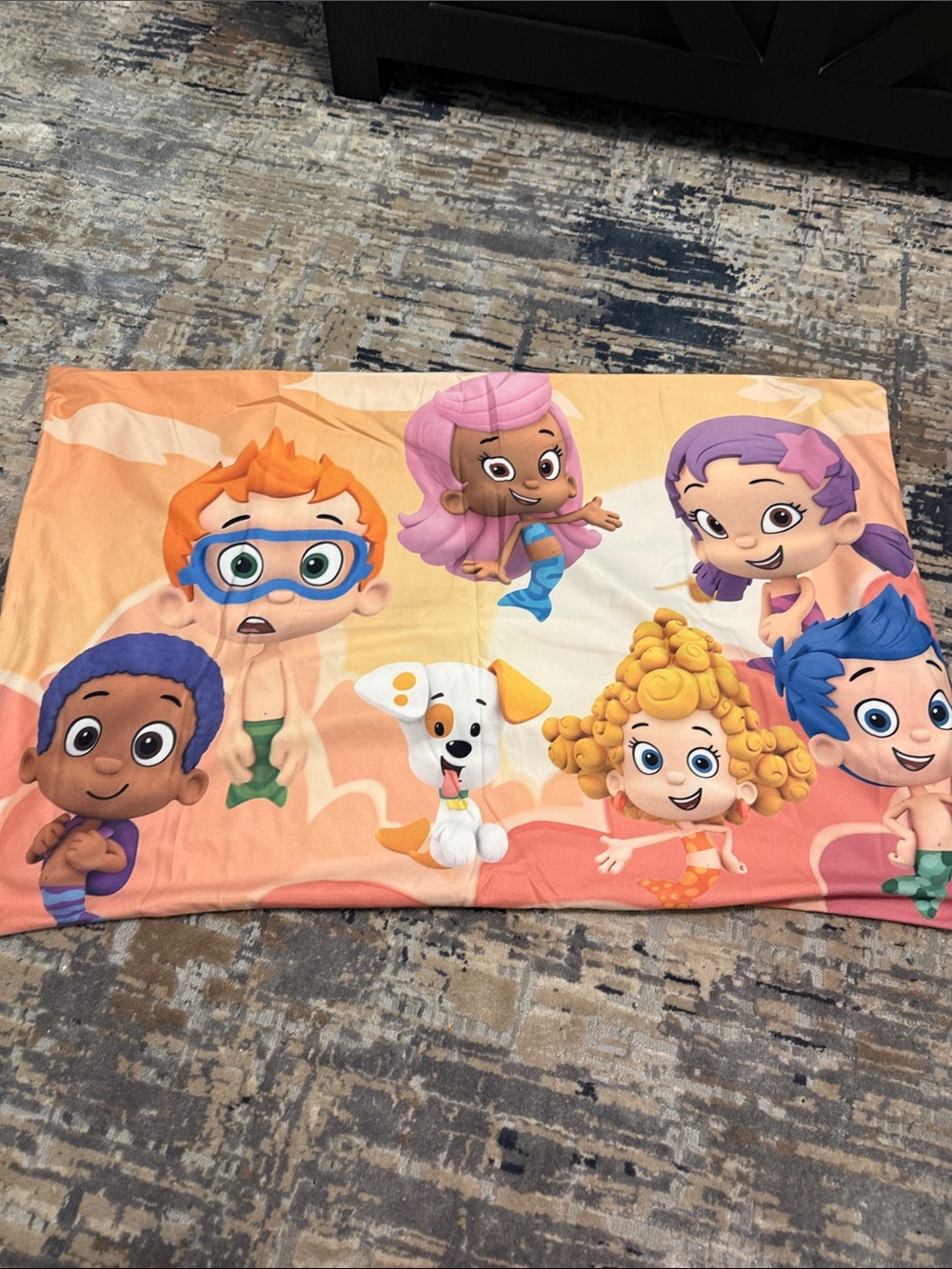 Bubble Guppies Pillow case. - Colorful Character Design